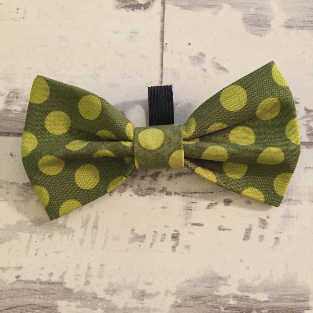 The Black Dog Company Bow Ties Moss Spots Bow Tie