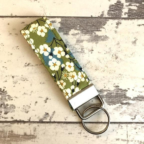 The Black Dog Company Key Ring Fob Apple Blossom Key Ring Fob